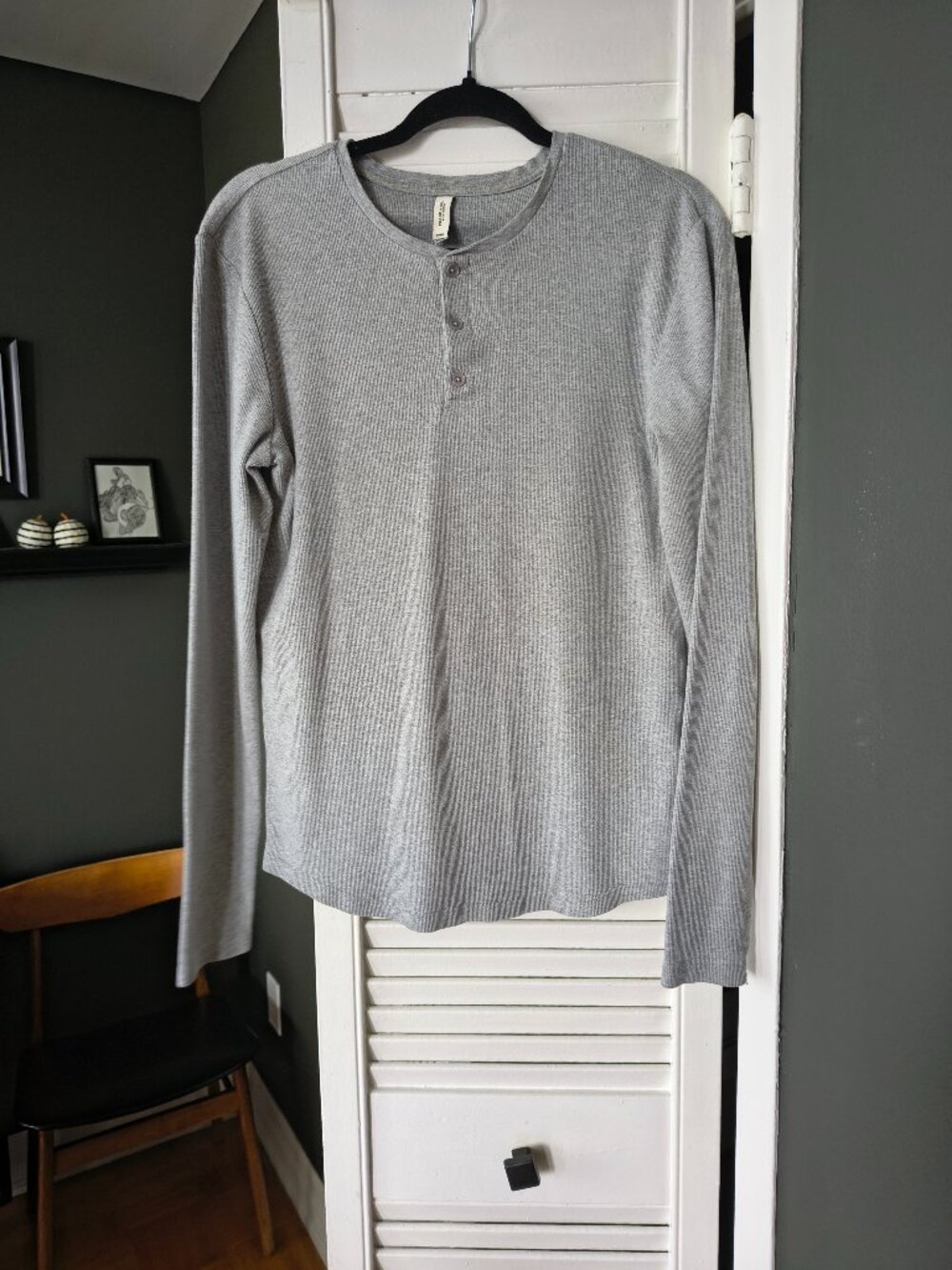 3/$30 PROMO - Frank and Oak Grey Ribbed Long Sleeve Henley S